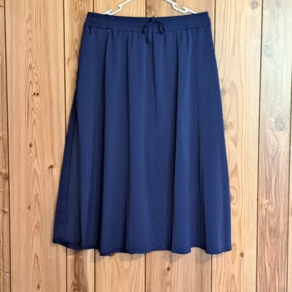 NWOT LARGE blue boho flowy skirt, summer wardrobe staple - Picture 3 of 6